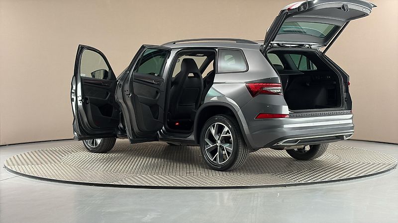 Škoda Kodiaq 2.0 TDI DSG 4x4 Sportline - fotka 7 z 29