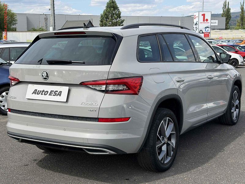 Škoda Kodiaq (2018) 2.0 TDi 4x4, 2.maj,ČR, DSG - fotka 4 z 17