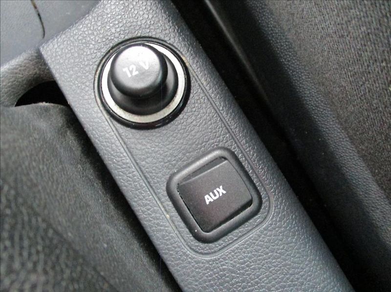 Škoda Fabia 1,2 TSI, klima, serv. kniha, - fotka 23 z 39