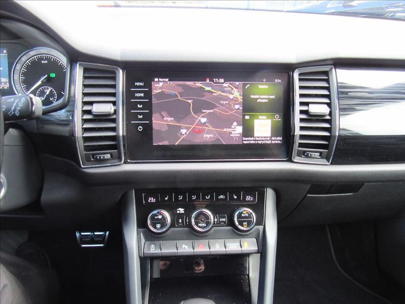 Škoda Kodiaq 2,0 TDI 110kW Scout 4x4 DSG - fotka 17 z 36