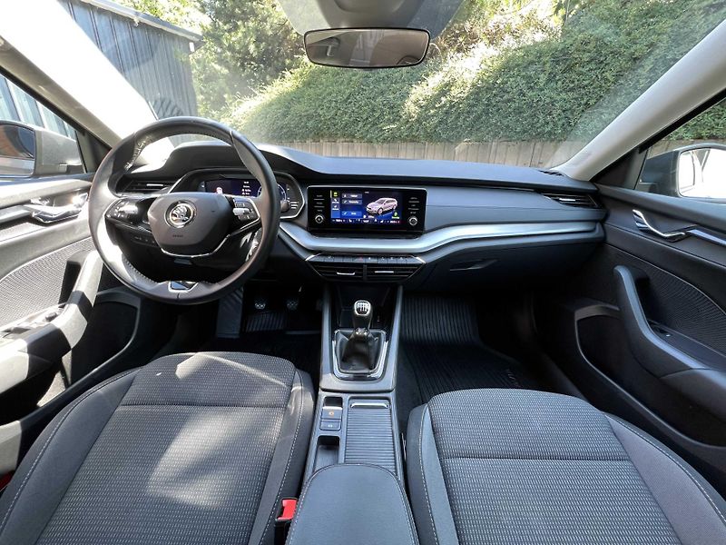 Škoda Octavia combi 2.0TDi 85kW SERVIS ŠKODA - fotka 10 z 15