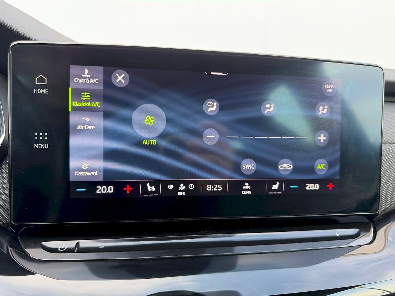 Škoda Octavia (2023) 2.0 TDI 110kW SportLine Manuál - fotka 19 z 35
