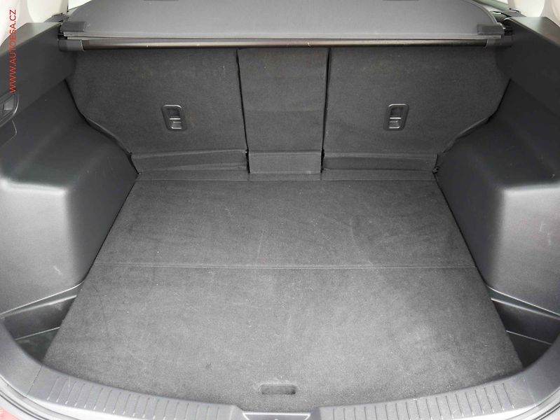 Mazda CX-5 (2017) 2.0i, 2.maj,ČR, LED, navi - fotka 7 z 22