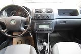 Škoda Fabia 1.2i KLIMA - náhled 9