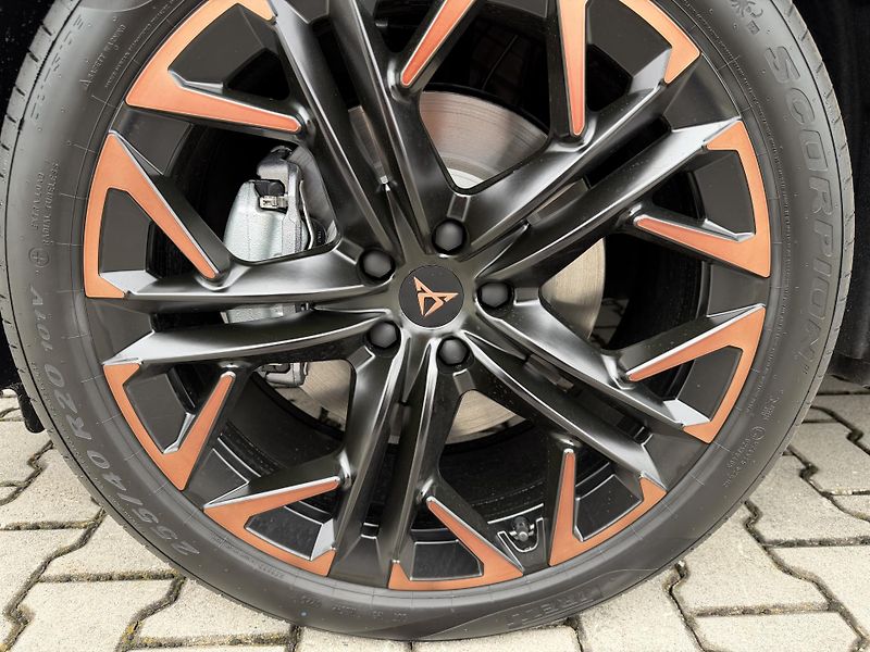 Cupra Terramar (2026) 2.0TSI 150kW 4WD R20 NT DCC HD - fotka 19 z 50