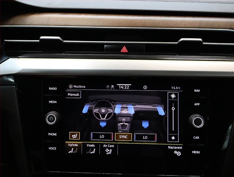 Volkswagen Arteon (2021) Elegance 2.0 TDI - fotka 19 z 26