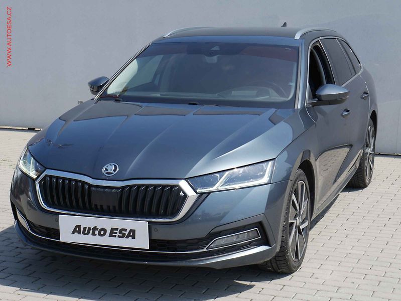 Škoda Octavia (2021) 2.0 TDi, ČR, DSG, Style - fotka 3 z 20