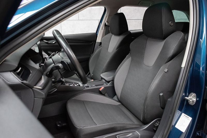 Škoda Octavia 2.0 TDI DSG*ACC*PO ROZVODECH* - fotka 10 z 35