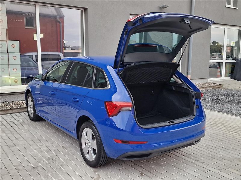 Škoda Scala 1.0 TSI 70kW Style, ČR,1.Maj. - fotka 42 z 50