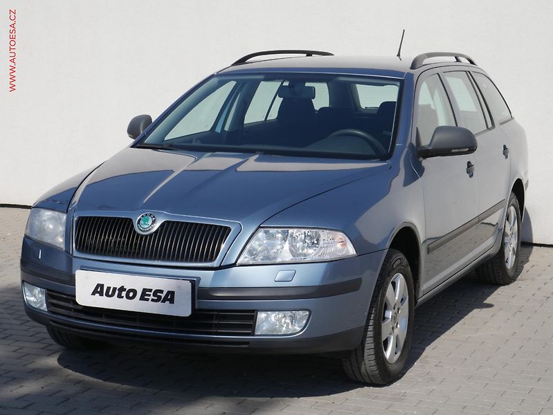 Škoda Octavia (2012) 1.6 MPi, ČR, Active, TZ - fotka 3 z 14