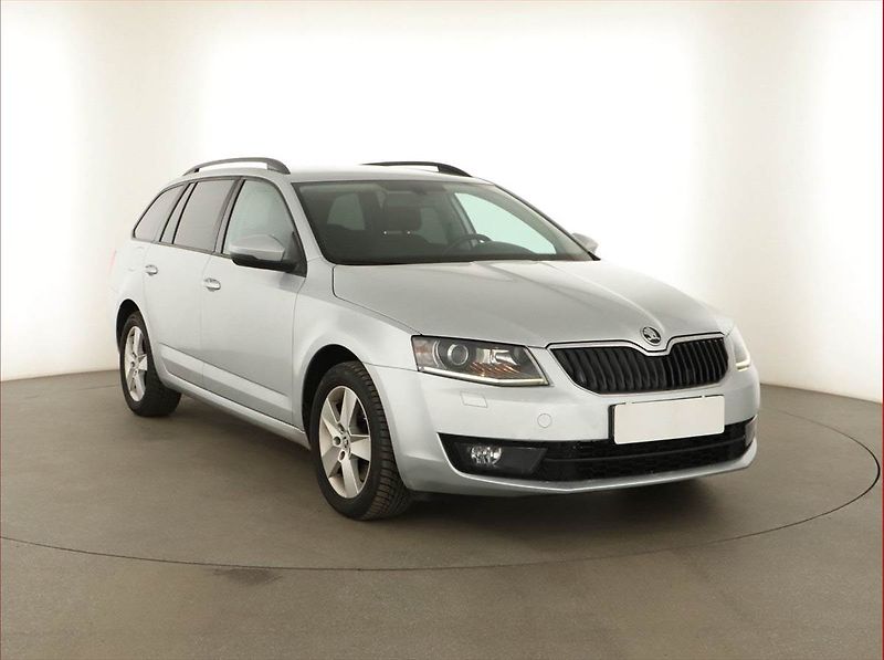 Škoda Octavia (2016) 2.0 TDI, 4X4, Automat, Xenony - fotografie inzerátu