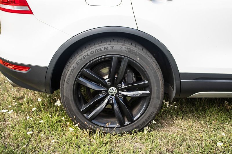 Volkswagen Touareg - fotka 15 z 40