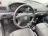 Škoda Octavia (2004) 1.9 TDi, 1.maj,ČR, AC, STK7 - náhled 12