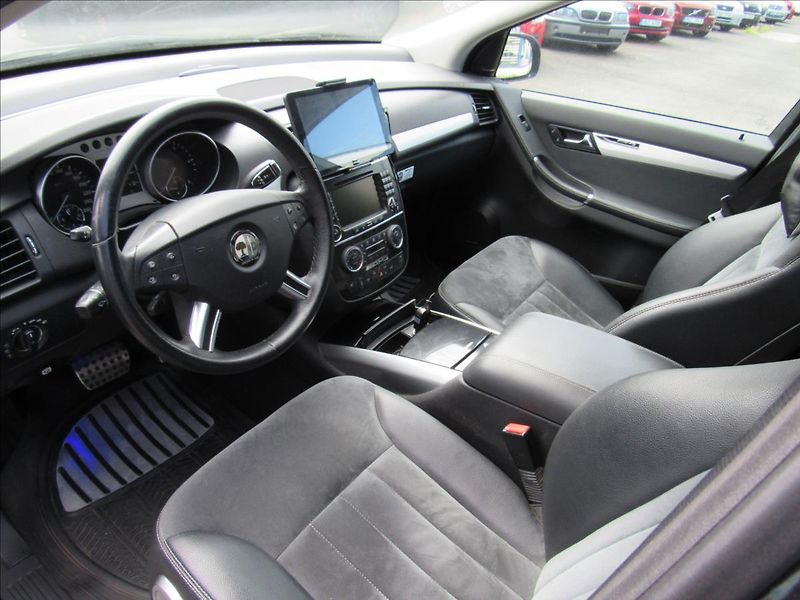 Mercedes-Benz Třídy R 3,0 320 CDI L 4-Matic - fotka 9 z 35