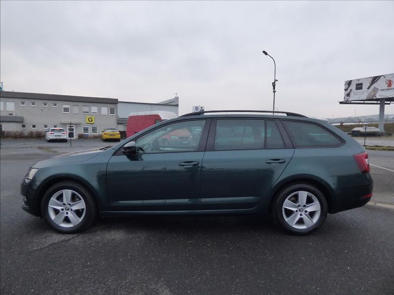 Škoda Octavia 2,0 TDI DSG,LED,Navigace  Ambi - fotka 8 z 55