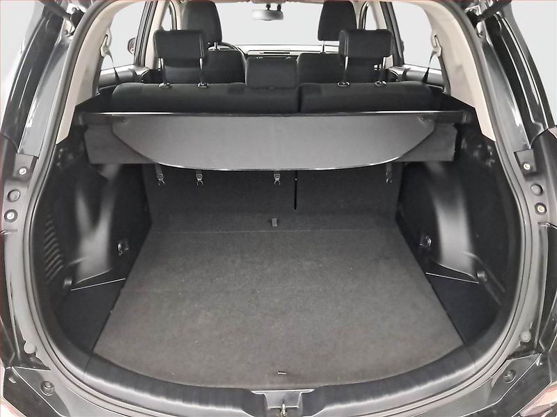 Toyota RAV4 (2016) 2.0 VVT-i, 4X4, Serv.kniha - fotka 14 z 19