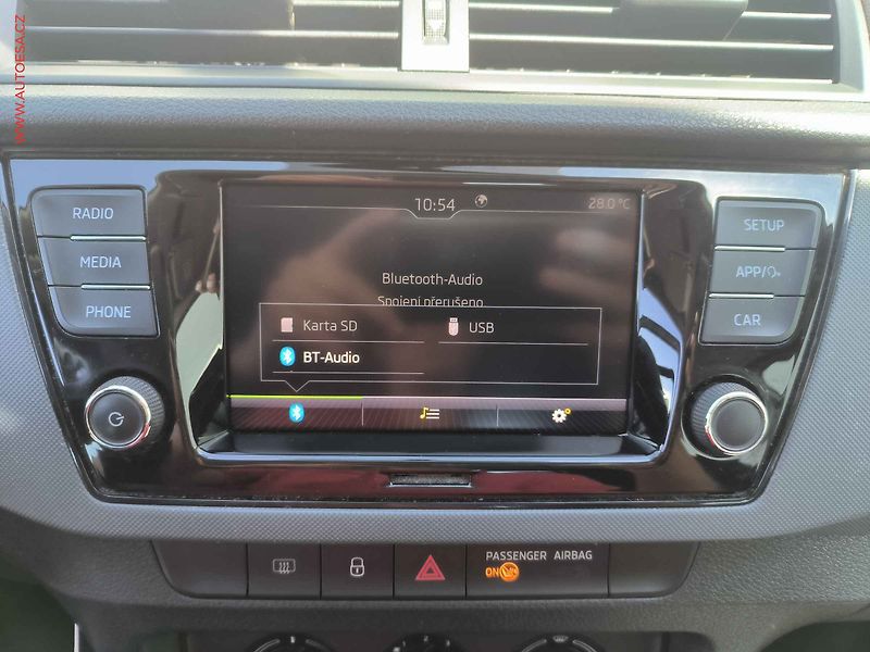 Škoda Fabia (2019) 1.0 MPi, Active, AC - fotka 12 z 16