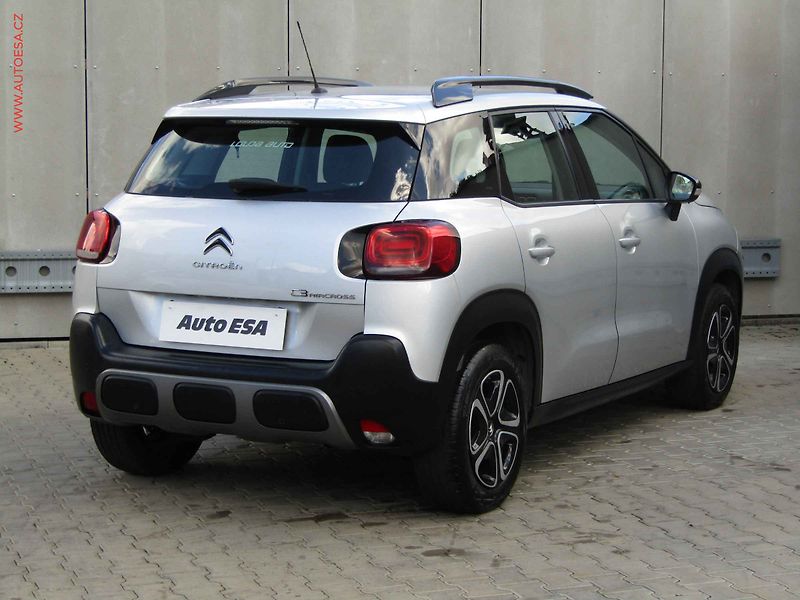 Citroën C3 Aircross (2018) 1.2PT, AC, tempo, park.asist - fotka 4 z 19