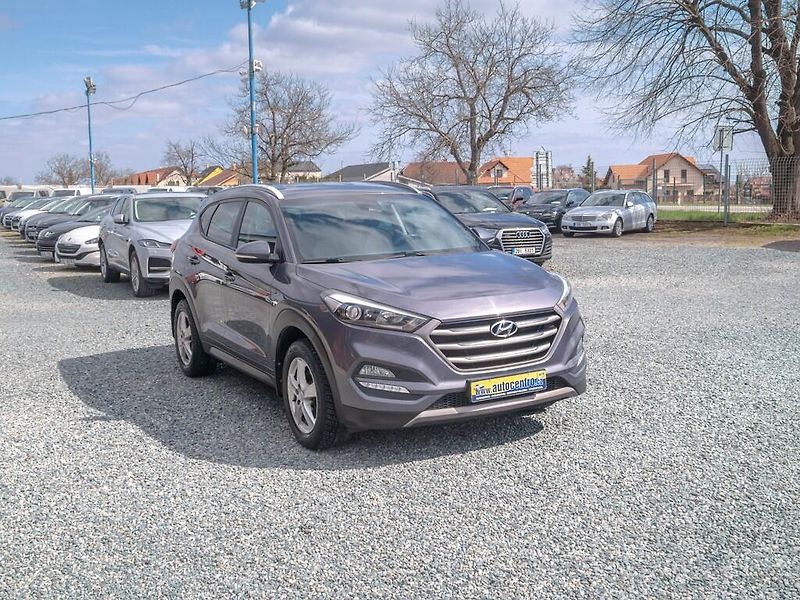 Hyundai Tucson (2016) ČR 1.7D 85KW – 49.550km - fotka 3 z 44