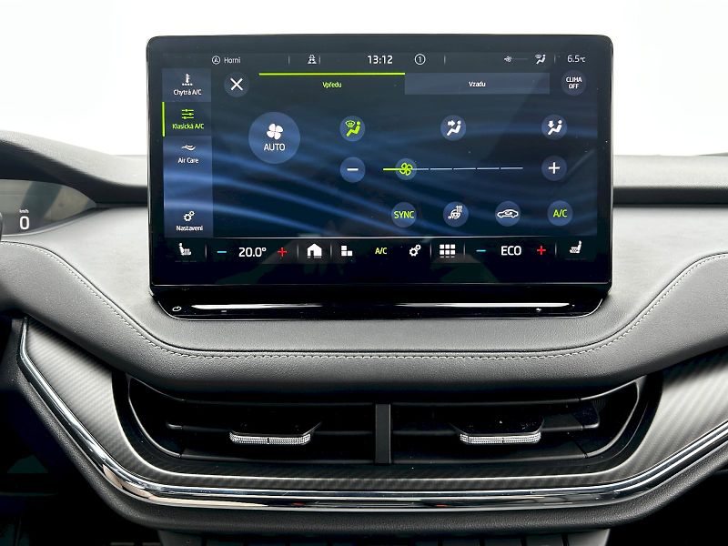 Škoda Enyaq (2022) 80 iV 220kW 4x4 RS - fotka 24 z 35
