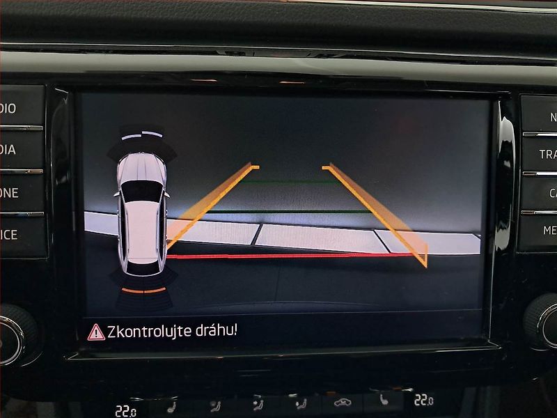 Škoda Superb (2016) Style 2.0 TDI, 4X4, Automat - fotka 21 z 26