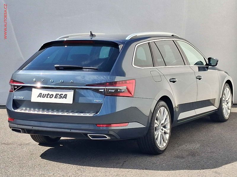 Škoda Superb (2019) 2.0 TDi 4x4, Style, DSG, LED - fotka 4 z 24