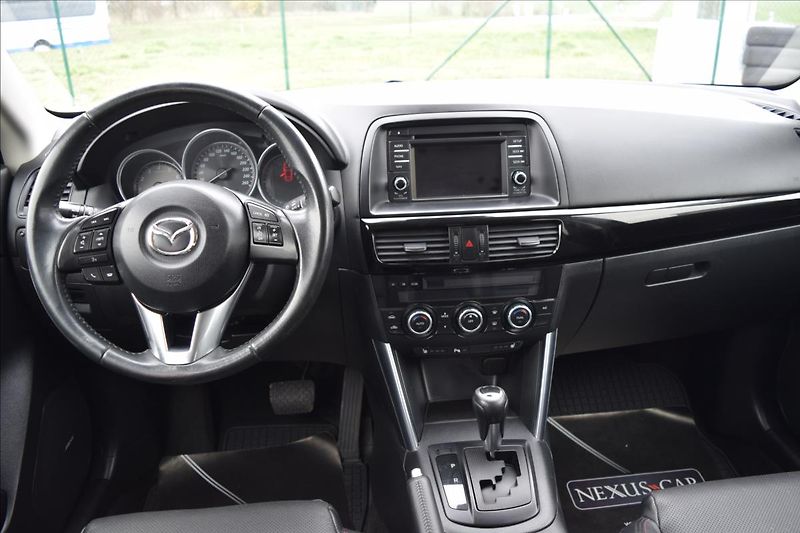 Mazda CX-5 2,0 i 118KW 4X4 AUTOMAT KŮŽE - fotka 30 z 54