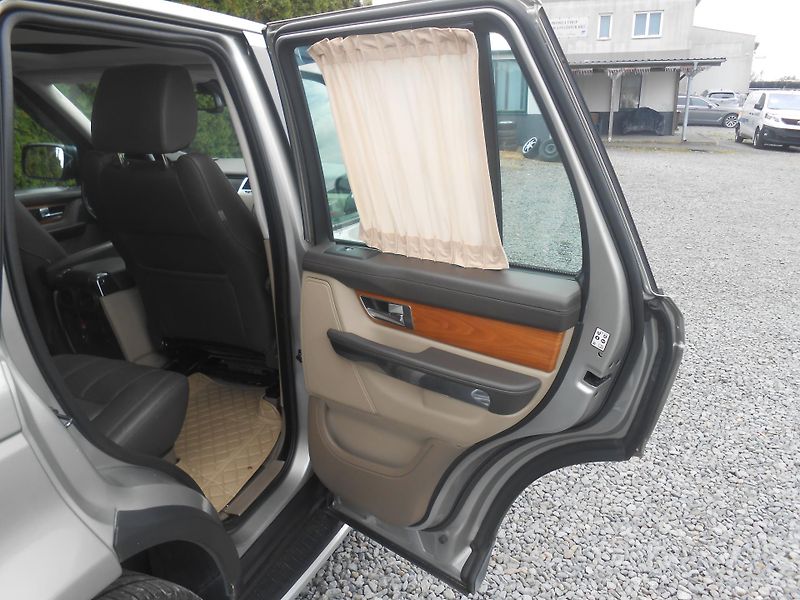 Land Rover Range Rover Sport 3.0D,180KW,4x4,XENONY,Tažné! - fotka 21 z 48
