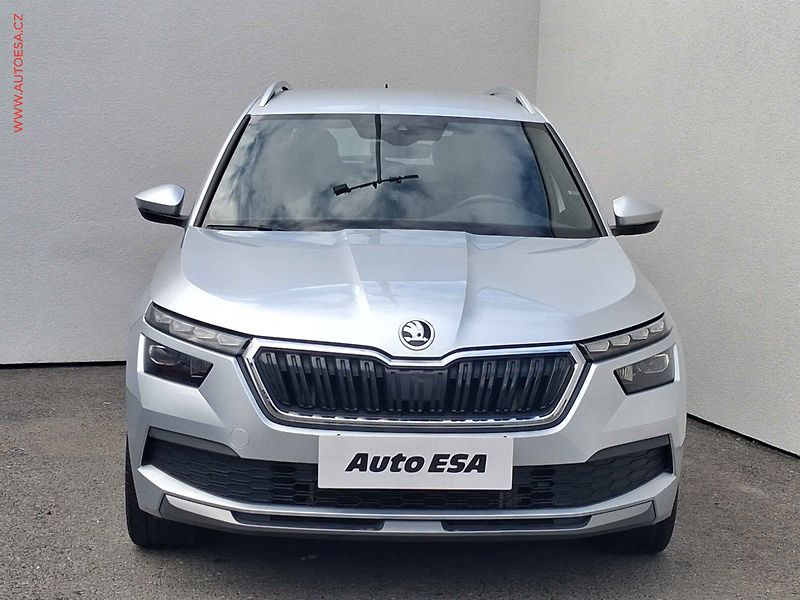 Škoda Kamiq (2019) 1.5 TSi, 1.maj,ČR, Style - fotka 2 z 16