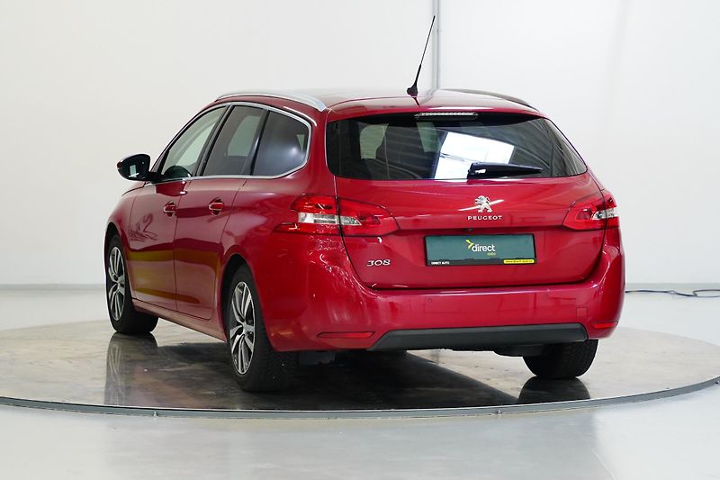 Peugeot 308 - fotka 7 z 27