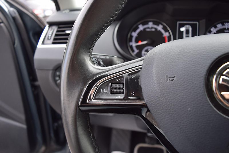 Škoda Octavia (2017) 1.5TSI 110kw AMBITION APP TEMP - fotka 29 z 50