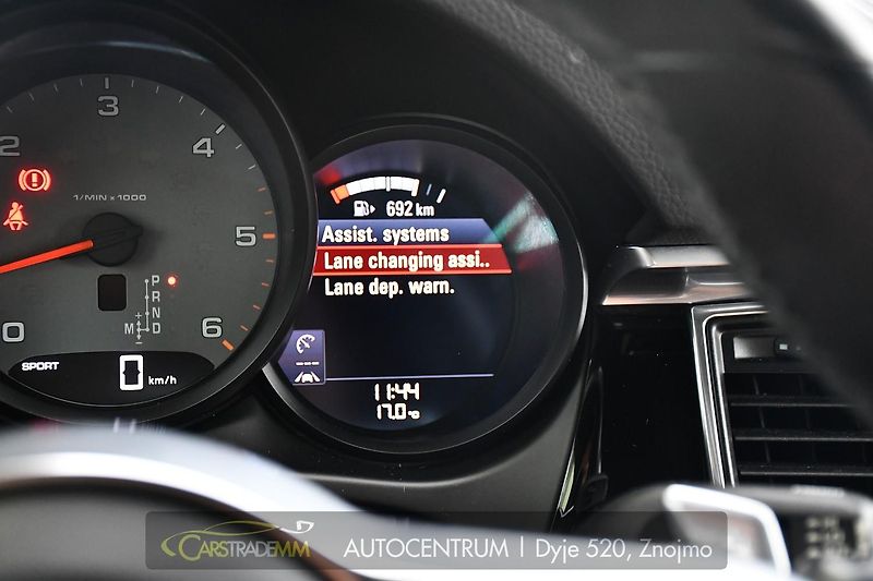 Porsche Macan S 3.0D LED NAVI  - fotka 35 z 41