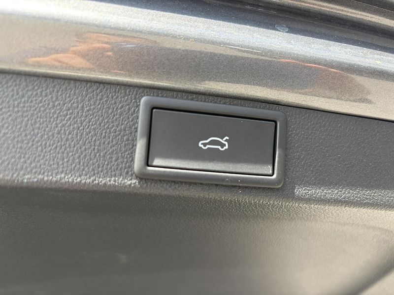 Škoda Octavia 1.5TSi 110kW Sportline - fotka 18 z 21