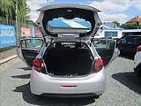Peugeot 208 1.2i Klima, Navi - náhled 31