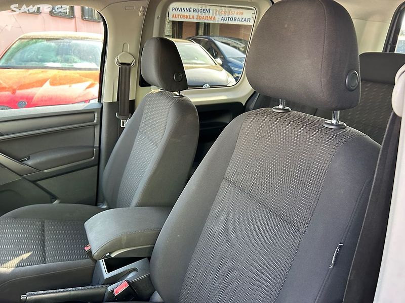 Volkswagen Caddy (2016) 2.0 TDi LIFE servisní kniha - fotka 14 z 35