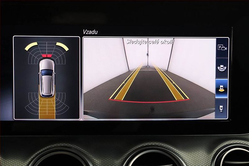 Mercedes-Benz Třídy E (2019) E 300 de - fotka 14 z 31