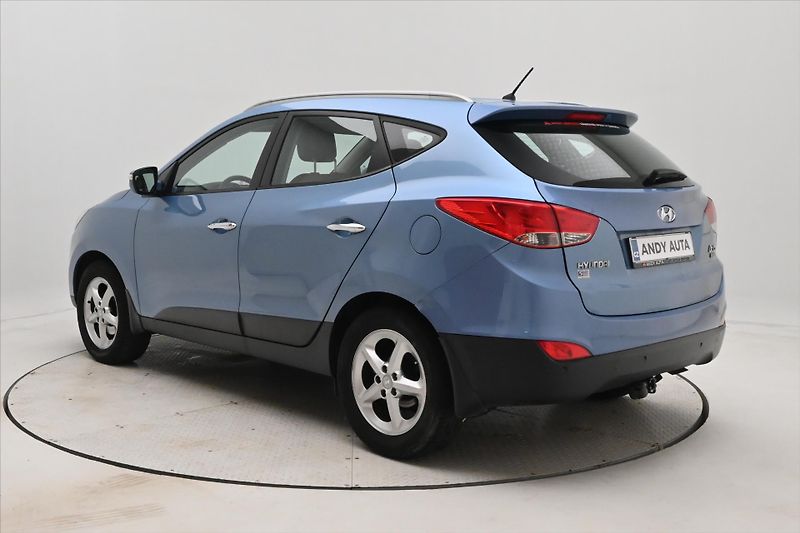 Hyundai ix35 1,7 CRDi 85 kW Tažné Výhřev se - fotka 7 z 30