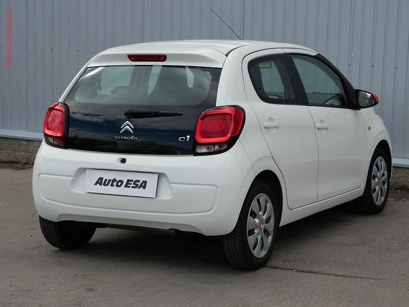 Citroën C1 (2017) 1.2i, ČR, Klima - fotka 4 z 17
