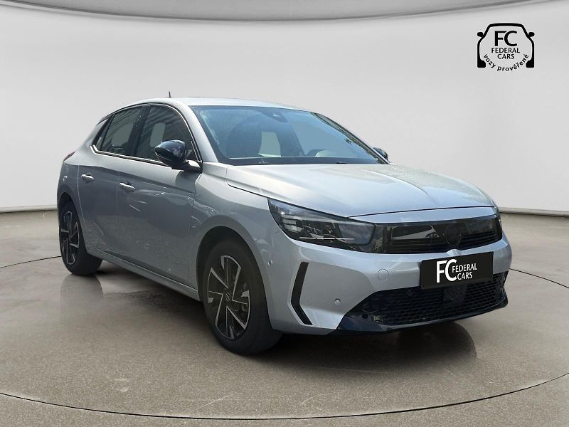 Opel Corsa (2025) 1,2 GS Benzin 100K AT8 - fotka 1 z 14
