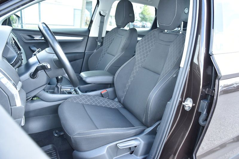 Škoda Karoq (2019) AMBITION 2.0 TDI 110 kW 4X4 - fotka 25 z 32