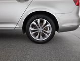 Volkswagen Passat (2015) 2.0 TDI, Automat, Navi - náhled 18