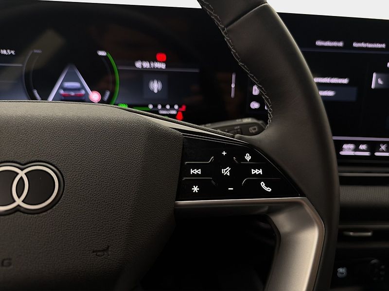 Audi A6 e-hybrid quattro 360 Matrix - fotka 15 z 29