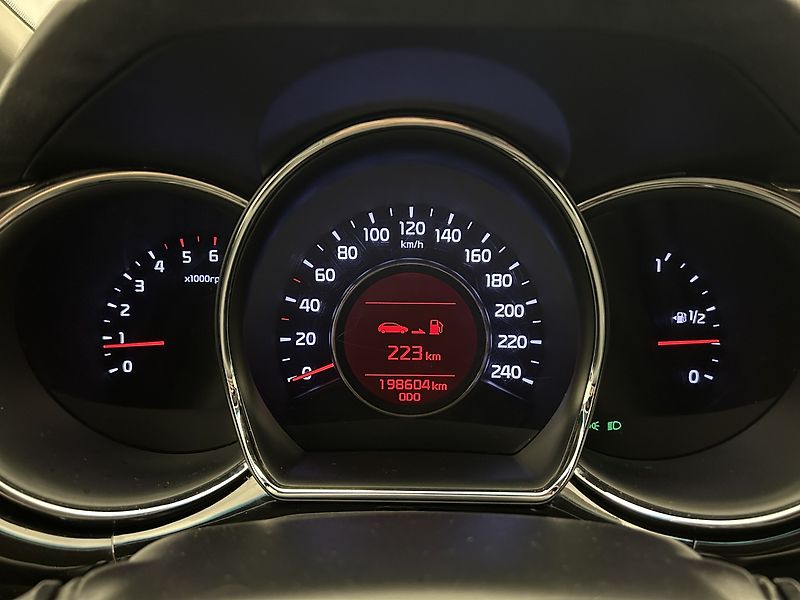 Kia Ceed 1.6 CRDI EXCLUSIVE - fotka 12 z 25