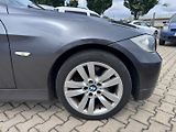BMW Řada 3 (2006) 330D M57 3,0 R6 170KW STK KOLA - náhled 16