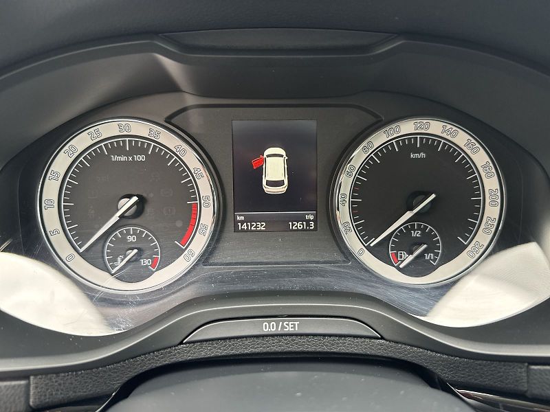 Škoda Karoq (2021) 2.0 TDI Style - fotka 10 z 34