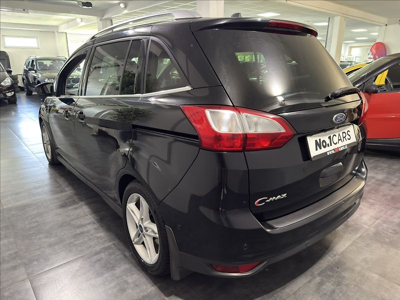 Ford Grand C-MAX 1,5   TDCI TITAN AT KAMERA FUL - fotka 4 z 39