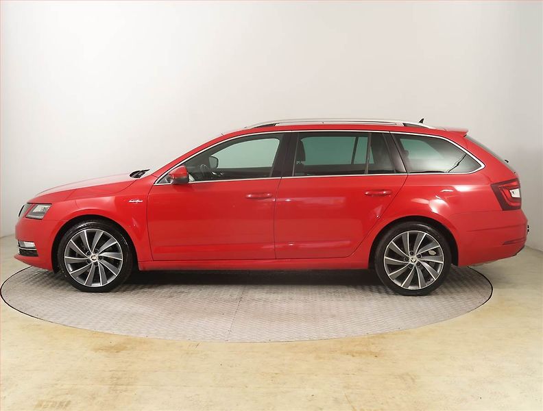 Škoda Octavia (2019) Laurin&Klement 2.0 TDI, 4X4 - fotka 3 z 30