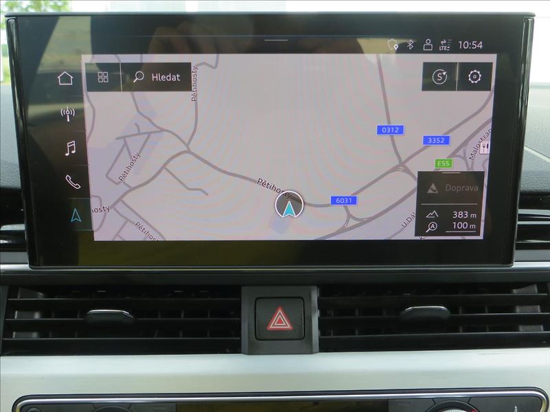 Audi A4 3,0 TDI 210kW S line quattro - fotka 20 z 31