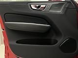 Volvo XC60 B4 MOMENTUM - náhled 7