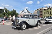 Sraz veteránů a nákladních vozů Tatra přilákal do Heřmánkovic stovky návštěvníků a desítky majitelů historických a nákladních vozů.
